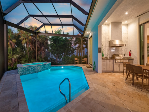 One Level Luxury Marco Island Pool Home Pure Delight Spacious & Bright